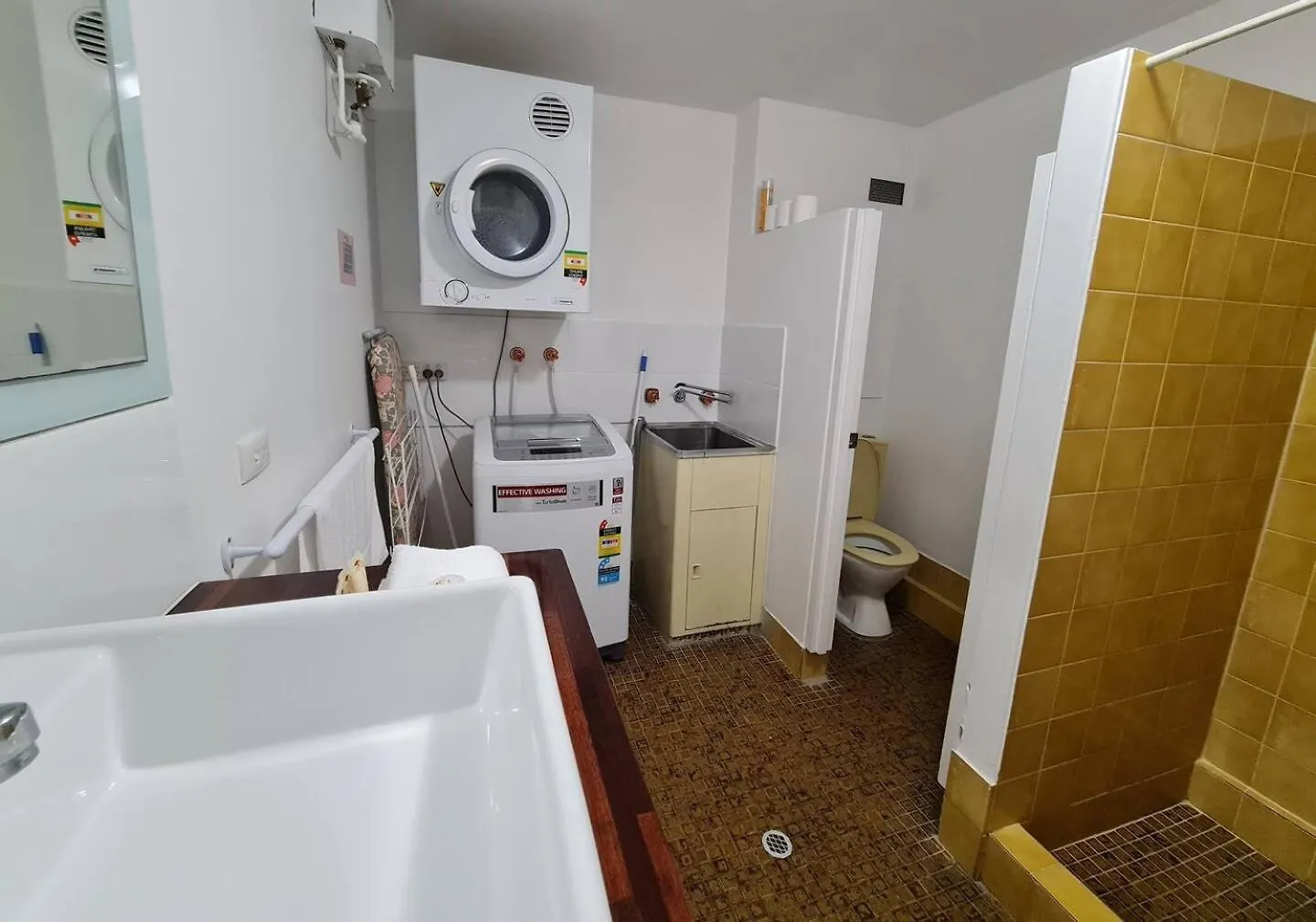 פרת'' West Beach Lagoon 202 - Quiet & Ground Floor!