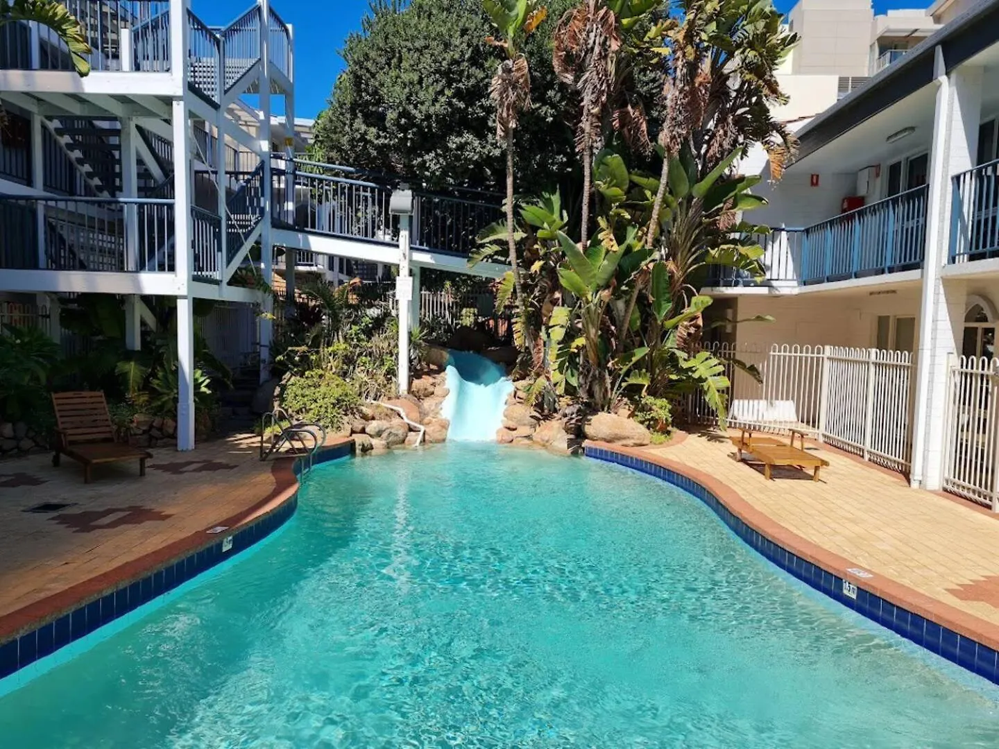 פרת'' West Beach Lagoon 202 - Quiet & Ground Floor! דירה